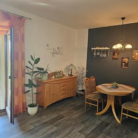 Nahe Meissen Nunchritz